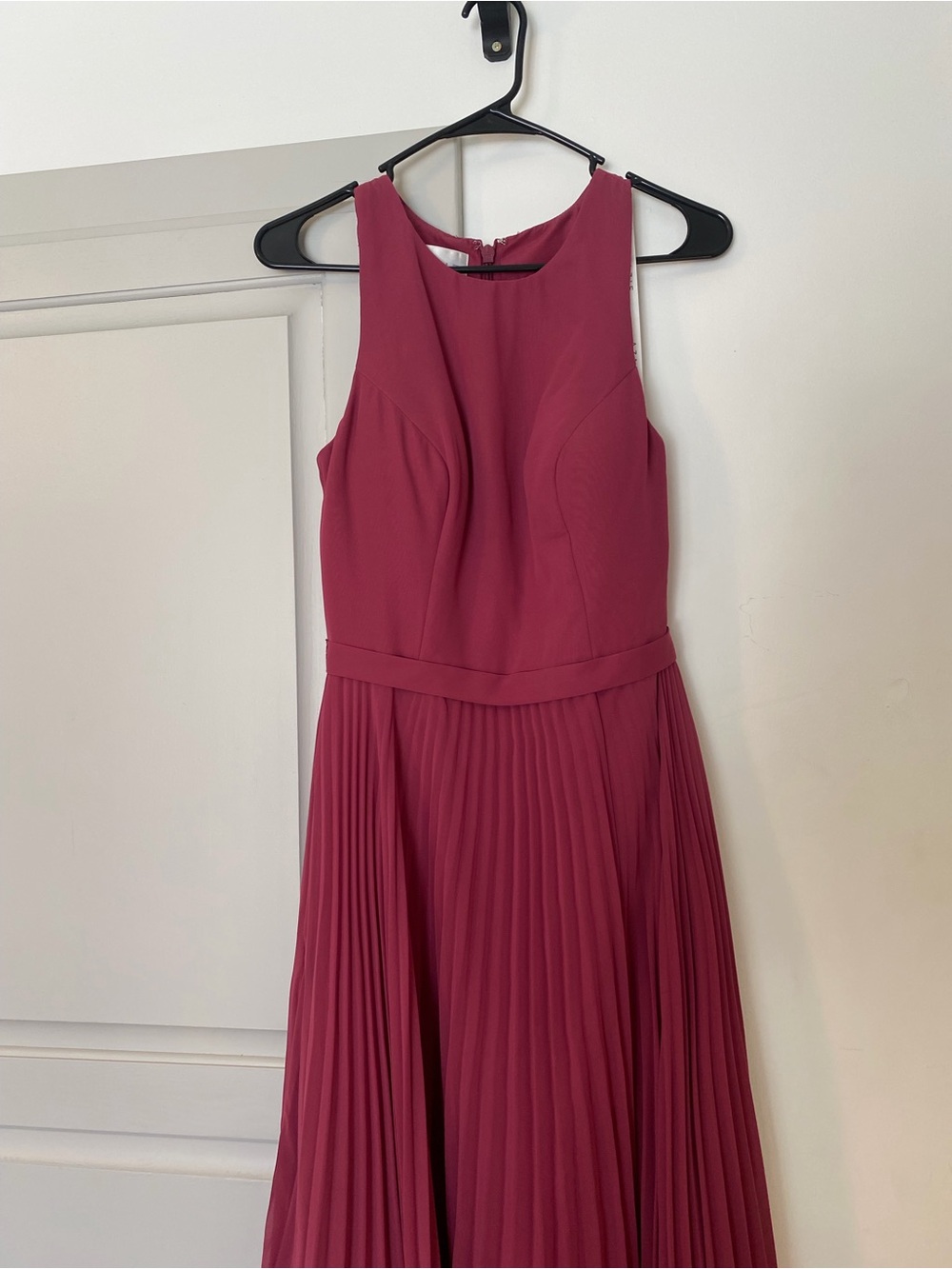 Azazie Mulberry Chiffon Sleeveless Pleated Bridesmaid Dress Size A6